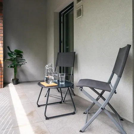 Апартаменты Atal Square, Sun & Snow Вроцлав